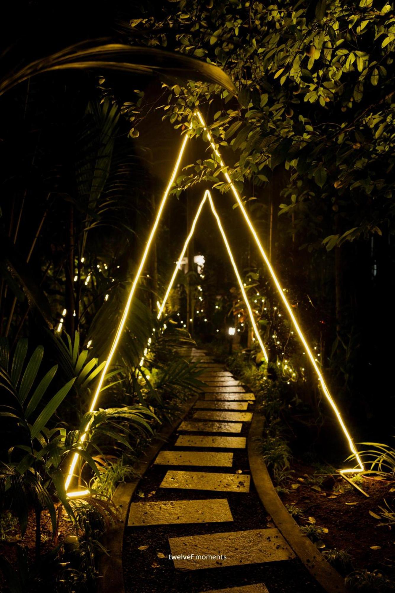 Kayyalas Courtyard Thrissur ภายนอก รูปภาพ