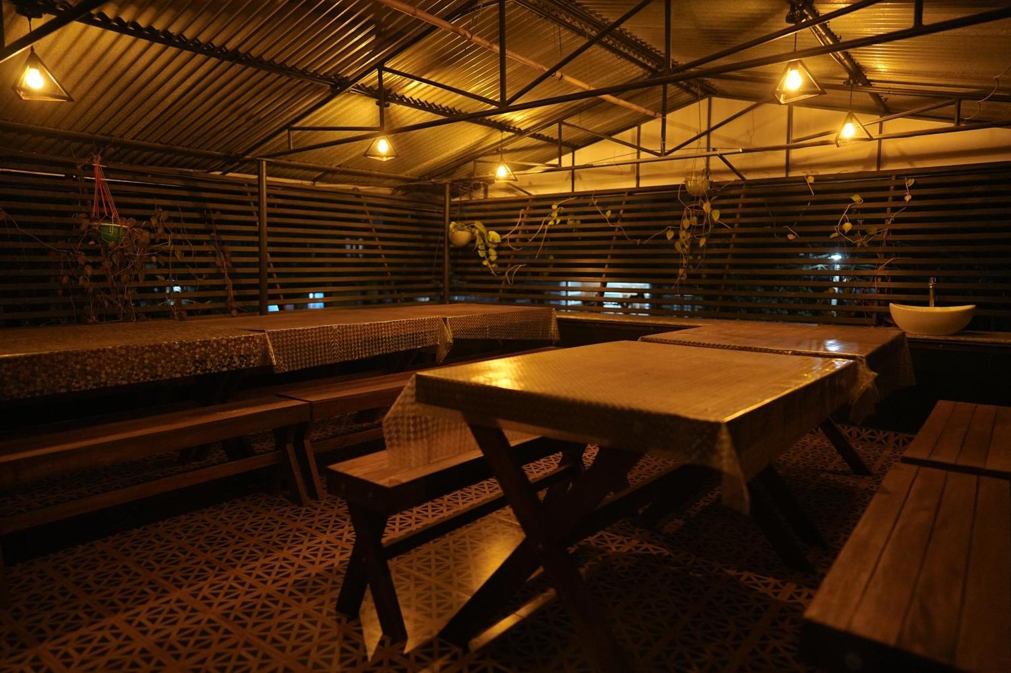 Kayyalas Courtyard Thrissur ภายนอก รูปภาพ